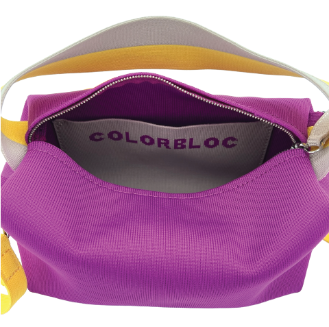 EVERYDAY CROSSBODY FUSCIA